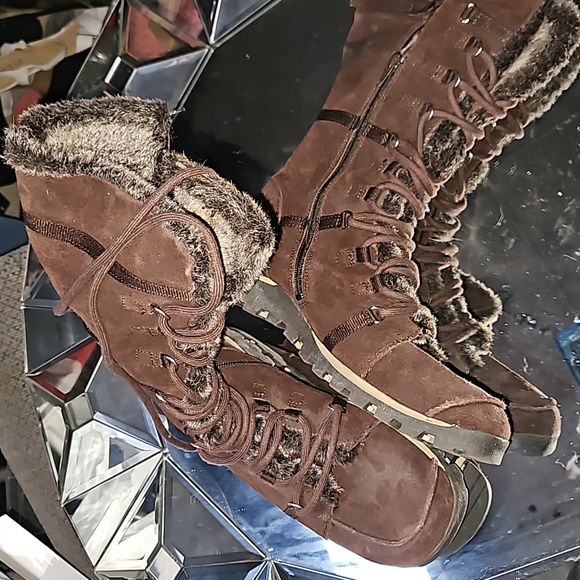 Skechers originals mukluk like boots with fake fur size 10 brown suede - Picture 6 of 6